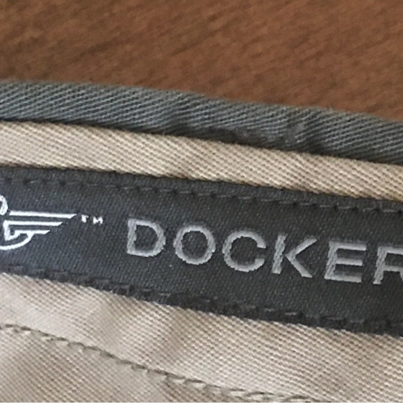 Levi’s Dockers Men’s Premium Class A Gabardine Casual / Dress Pants - NWOT - Picture 2 of 5